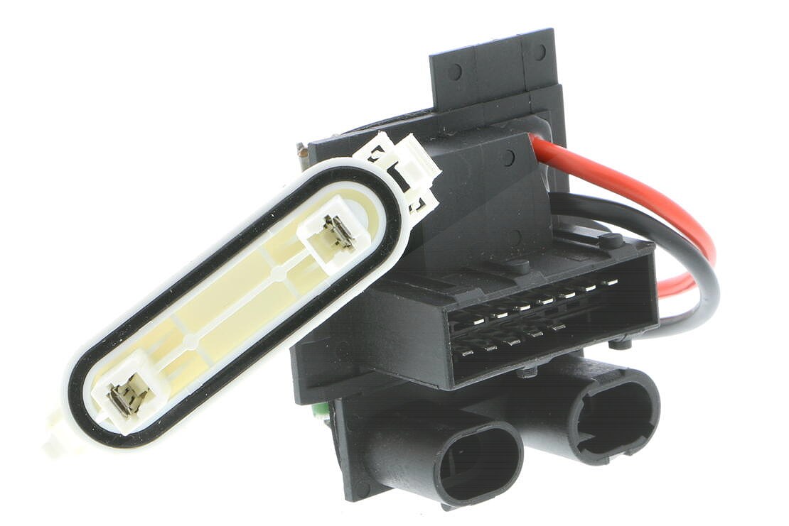 Vemo Regler, Innenraumgebläse [Hersteller-Nr. V46-79-0017] für Renault