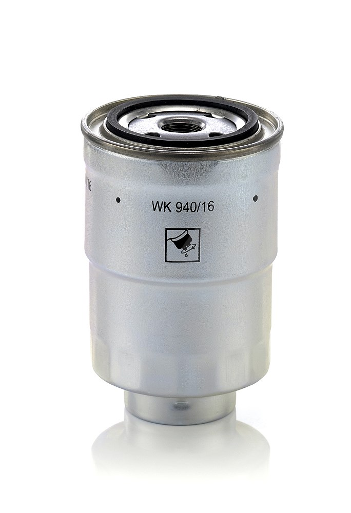 Mann-filter Kraftstofffilter [Hersteller-Nr. WK940/16x] für Suzuki, Galloper, Mitsubishi