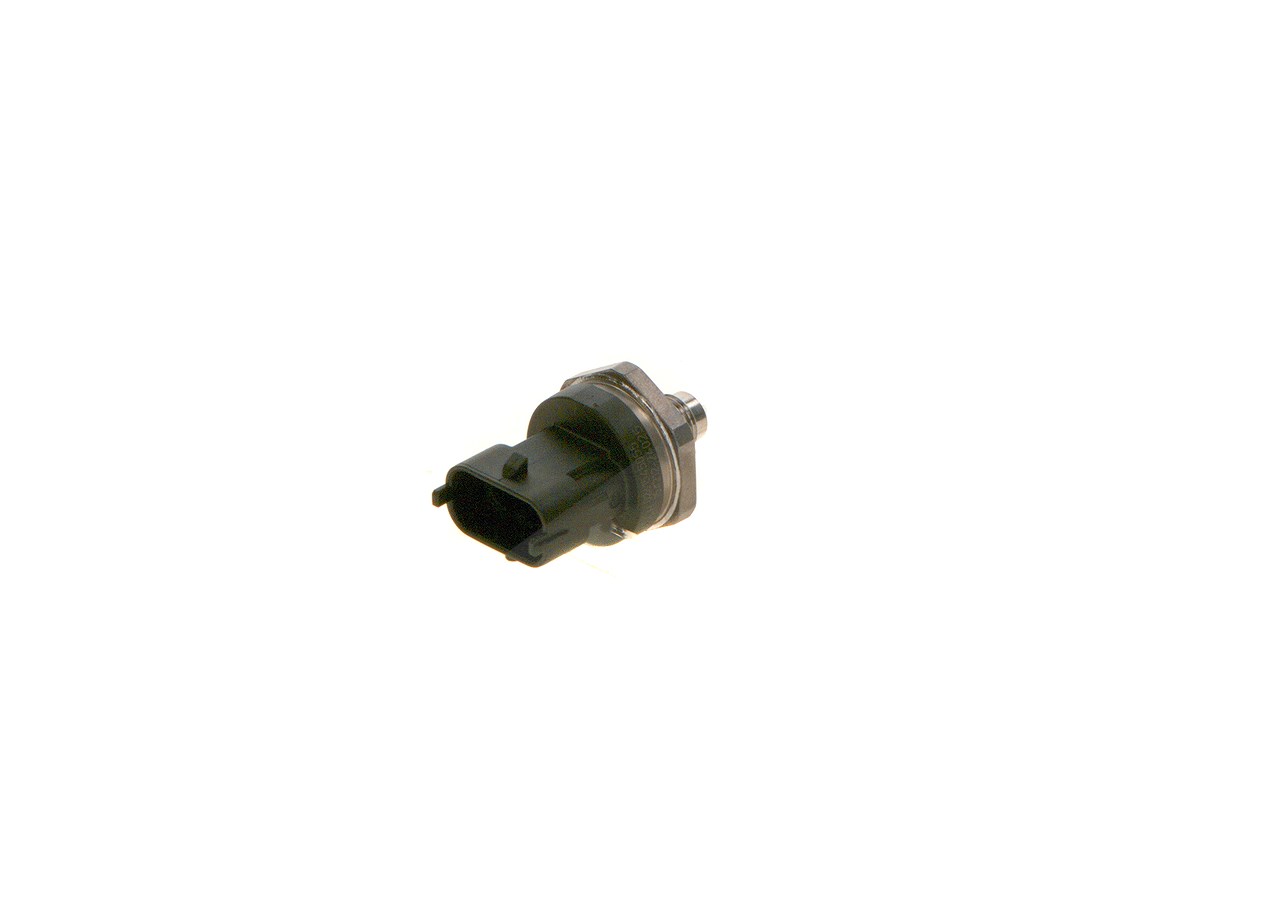 Bosch Sensor, Kraftstoffdruck [Hersteller-Nr. 0261545055] für Vauxhall, Saab, Opel, Gmc