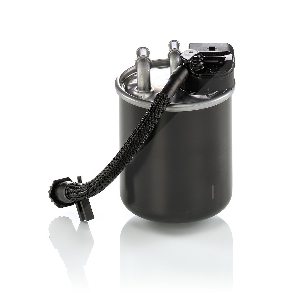 Mann-filter Kraftstofffilter [Hersteller-Nr. WK820/23] für Mercedes-Benz