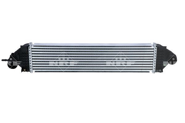 Nrf Ladeluftkühler [Hersteller-Nr. 30325] für Ford