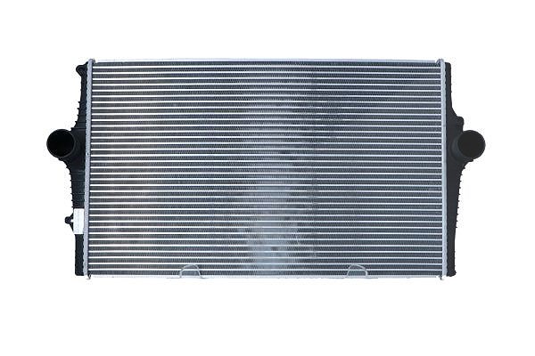 Nrf Ladeluftkühler [Hersteller-Nr. 30501] für Volvo