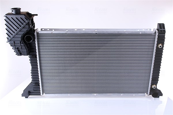 Nissens Kühler, Motorkühlung [Hersteller-Nr. 62686A] für Mercedes-Benz