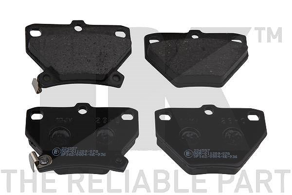 Nk Satz Bremsbeläge Hinterachse [Hersteller-Nr. 224557] für Toyota