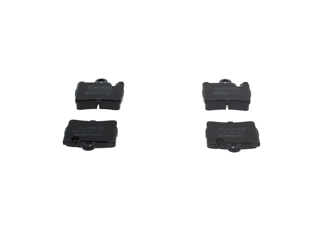 Bosch Bremsbelagsatz, Scheibenbremse [Hersteller-Nr. 0986424830] für Mercedes-Benz