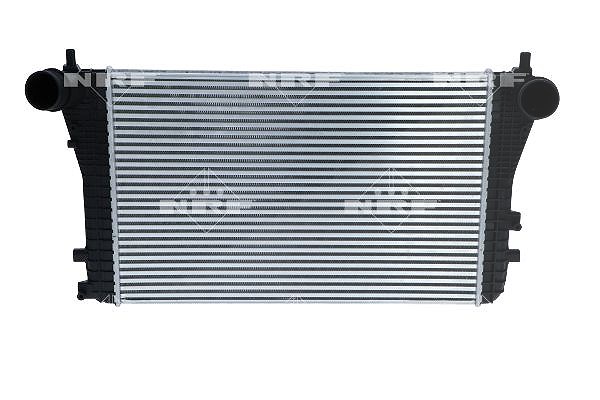 Nrf Ladeluftkühler [Hersteller-Nr. 30306] für VW, Seat