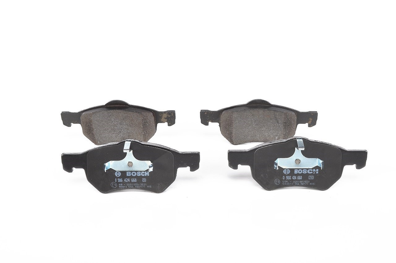 Bosch Bremsbelagsatz, Scheibenbremse [Hersteller-Nr. 0986424668] für Dodge, Chrysler
