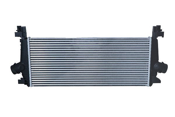 Nrf Ladeluftkühler [Hersteller-Nr. 30270] für Chevrolet, Opel, Vauxhall