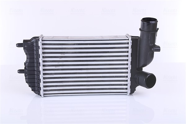 Nissens Ladeluftkühler [Hersteller-Nr. 96889] für Fiat, Citroën, Peugeot
