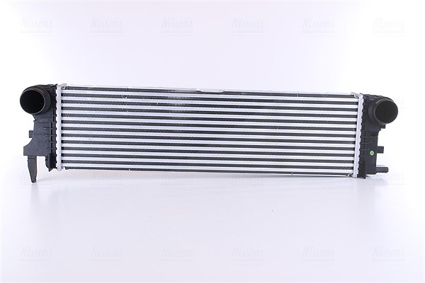 Nissens Ladeluftkühler [Hersteller-Nr. 96017] für Mercedes-Benz
