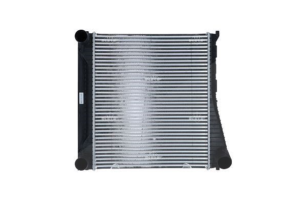 Nrf Ladeluftkühler [Hersteller-Nr. 30913] für Land Rover