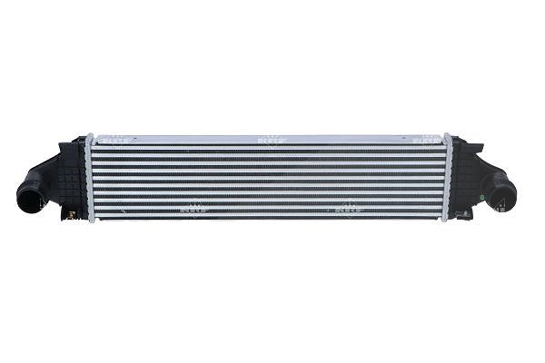 Nrf Ladeluftkühler [Hersteller-Nr. 30951] für Volvo
