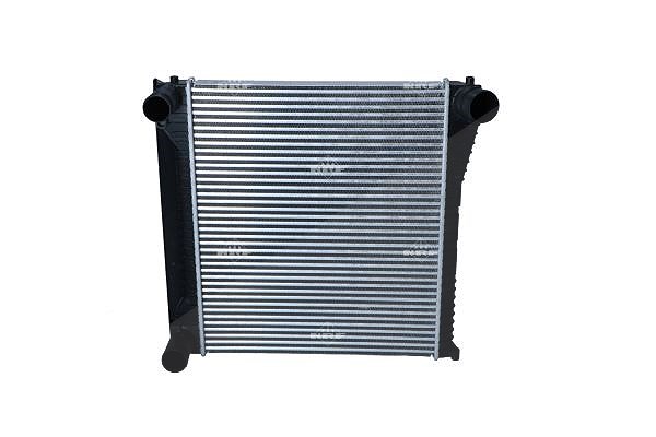 Nrf Ladeluftkühler [Hersteller-Nr. 30929] für Land Rover