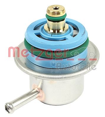 Metzger Autoteile Kraftstoffdruckregler [Hersteller-Nr. 0892137] für BMW, Mercedes-Benz