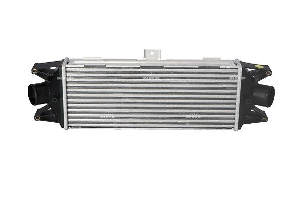Nrf Ladeluftkühler [Hersteller-Nr. 30241] für Iveco