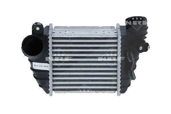 Nrf Ladeluftkühler [Hersteller-Nr. 30799] für Audi